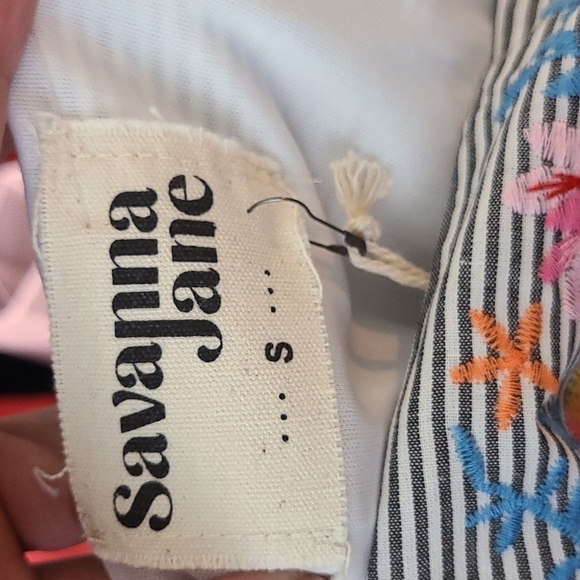 NWT Savanna‎ Jane Ruffle Sleeves Embroidered Dress Small - Picture 4 of 6